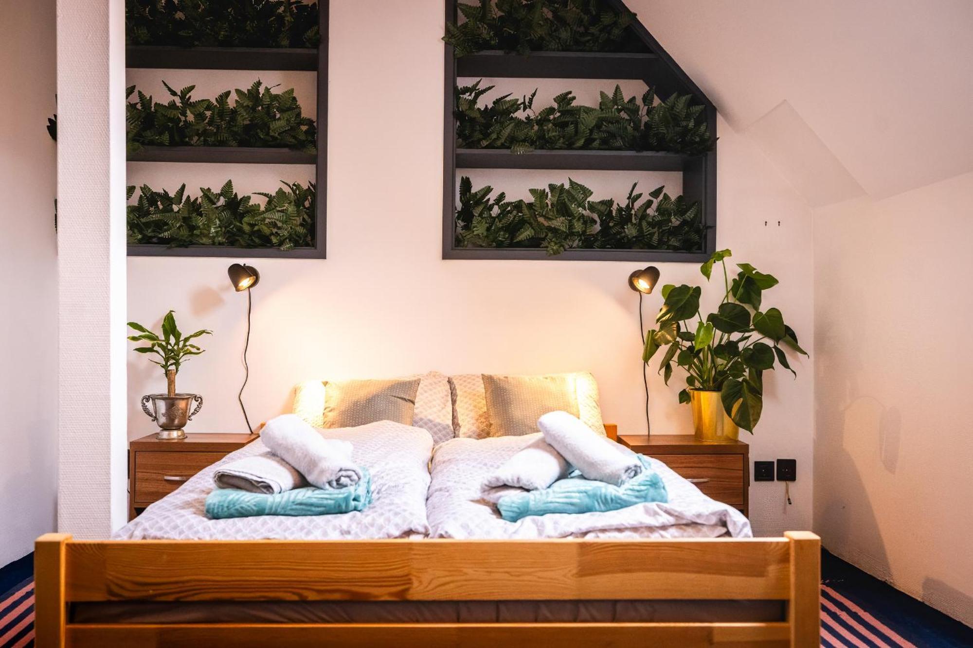 Apartman Papirkutya *